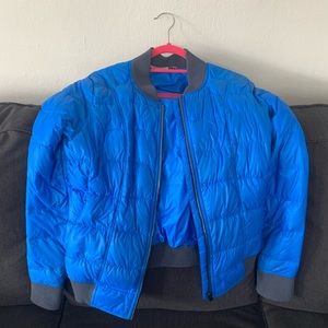 Athleta puffer jacket